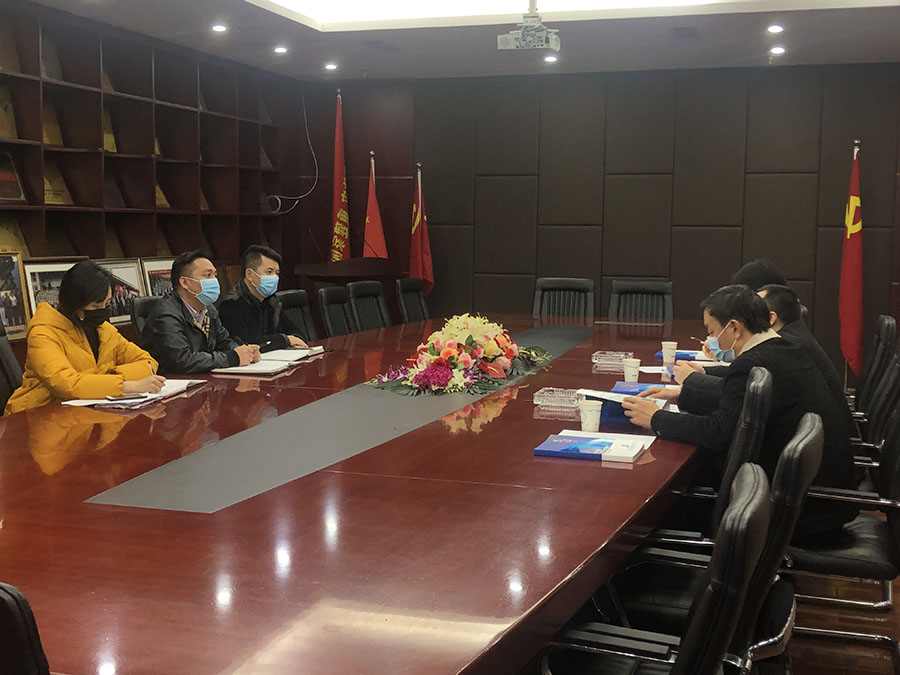 金牛区统战部辅导亲临四川海博论坛hibet建设集团视察领导疫情防控和复工复产工作BB